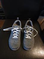 Skechers maat 37, Nieuw, Ophalen of Verzenden, Sneakers of Gympen, Grijs