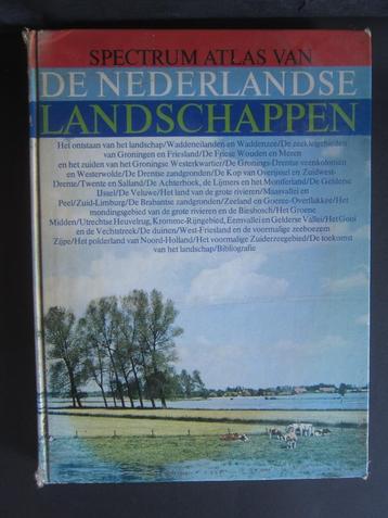 Spectrum atlas van de Nederlandse landschappen boekwerk beschikbaar voor biedingen