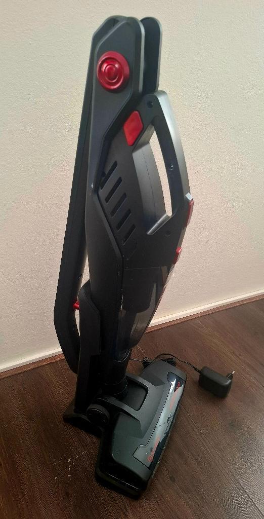 Steelstofzuiger, Witgoed en Apparatuur, Stofzuigers, Gebruikt, Stofzuiger, 1200 tot 1600 watt, Reservoir, Ophalen of Verzenden