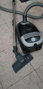 MIELE BLACK PEARL  5000, Witgoed en Apparatuur, Stofzuigers, Ophalen of Verzenden, Zo goed als nieuw, 2000 watt of meer, Stofzuiger