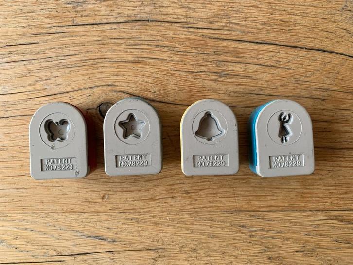 Kerst Stansvormen 4 stuks, Diversen, Kerst, Zo goed als nieuw, Ophalen of Verzenden