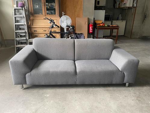 Bank grijs, Huis en Inrichting, Banken | Bankstellen, Zo goed als nieuw, Rechte bank, Driepersoons, 200 tot 250 cm, 75 tot 100 cm