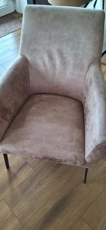 Fauteuil van microleder beschikbaar voor biedingen