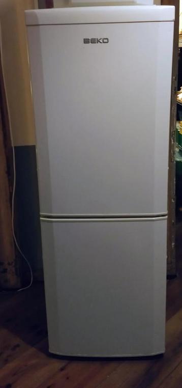 Koelkast Beko gratis af te halen
