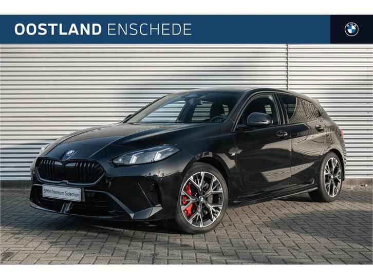 BMW 1 Serie 120 M Sport Automaat / Sportstoelen / Achteruitr, Auto's, BMW, Bedrijf, Te koop, 1-Serie, Achteruitrijcamera, Bochtverlichting