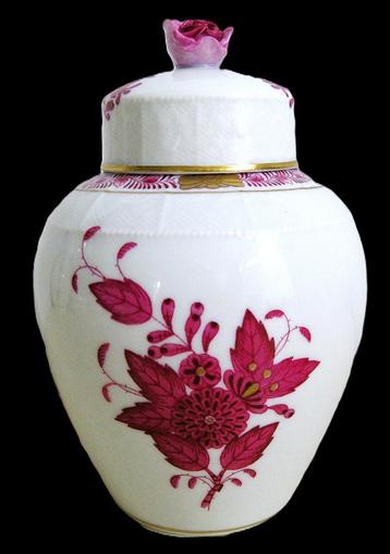 Herend gemberpot met een gave rozenknop  "Apponyi Purple" beschikbaar voor biedingen
