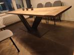 Tafel eikenhout stalen poot, Huis en Inrichting, Ophalen, Gebruikt, Eikenhout, 200 cm of meer