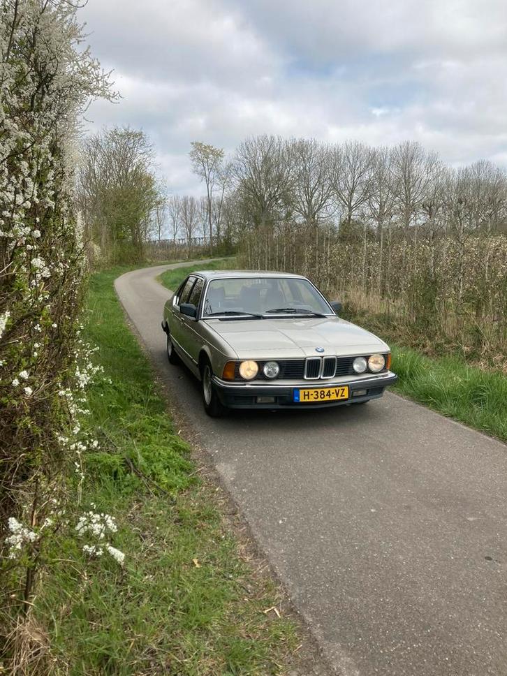 BMW e23 735i, Auto's, BMW, Particulier, 7-Serie, Benzine, Sedan, Handgeschakeld, Geïmporteerd, Beige, Ophalen