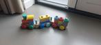 Houten trein hema kleurrijk peuter kleuter, Ophalen of Verzenden, Zo goed als nieuw, Overige typen, Met wieltjes
