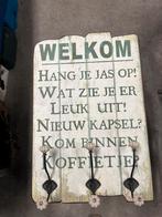 Leuke kapstok in nette staat! Met en leuke tekst, Zo goed als nieuw, Minder dan 100 cm, Hout, Ophalen