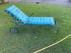 Prachtige gietijzer stoel op wielen, Tuin en Terras, Tuinstoelen, Ophalen, Metaal