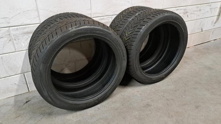 Winterbanden 235/45/19 Vredestein 2-stuks veel profiel!, Auto-onderdelen, Banden en Velgen, Band(en), Winterbanden, 19 inch, 235 mm