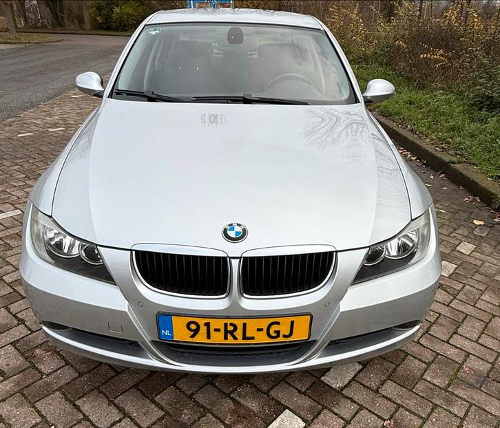 BMW 3-Serie 2.0 I 320 2005 Grijs, Auto's, BMW, Particulier, 3-Serie, ABS, Adaptive Cruise Control, Airbags, Airconditioning, Alarm