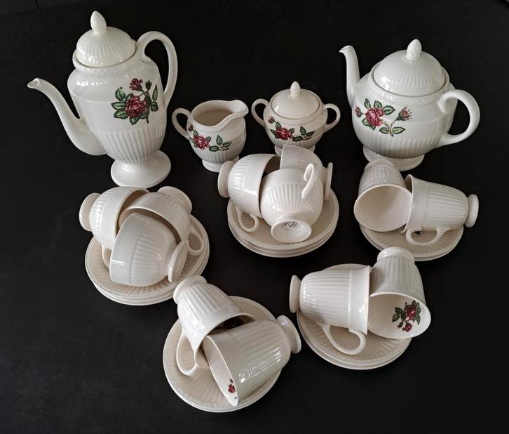 Wedgewood Edme Moss Rose servies, Antiek en Kunst, Antiek | Servies compleet, Ophalen