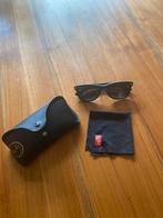 Ray-Ban zonnebril zwart met originele Ray-Ban koker., Zonnebril, Zwart, Ophalen of Verzenden, Zo goed als nieuw