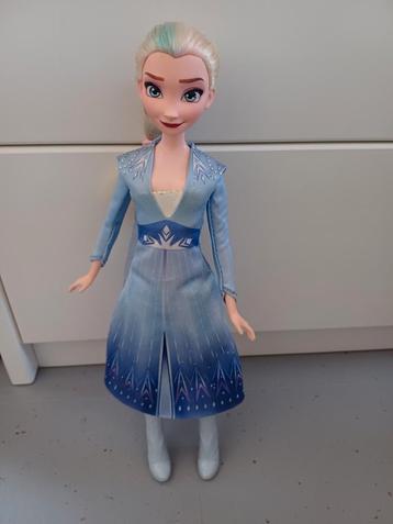 Barbie Elza beschikbaar voor biedingen