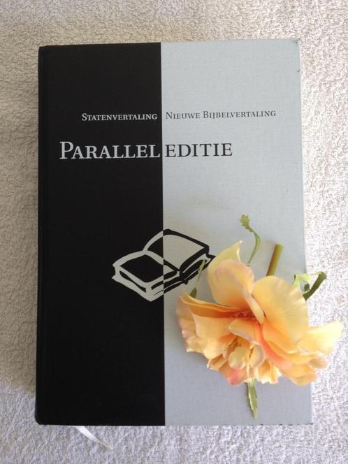 🙏🏻BIJBEL Paralleleditie Statenvertaling en NBV vertaling., Boeken, Godsdienst en Theologie, Gelezen, Christendom | Protestants