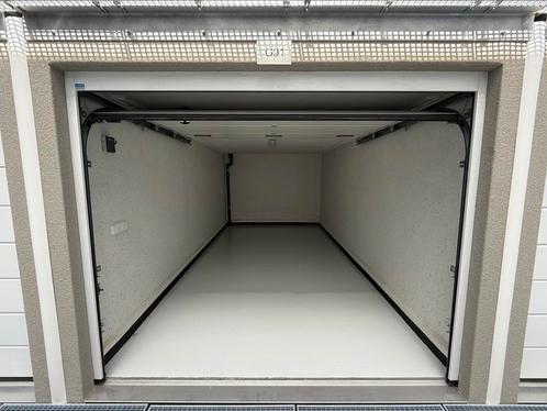 Te huur: garagebox Vlotkampweg Nijmegen, Huizen en Kamers, Garages en Parkeerplaatsen, Gelderland