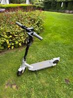 Segway Ninebot Max G30 (wit)  30 km/u, Fietsen en Brommers, Steps, Ophalen, Zo goed als nieuw, Elektrische step (E-scooter)