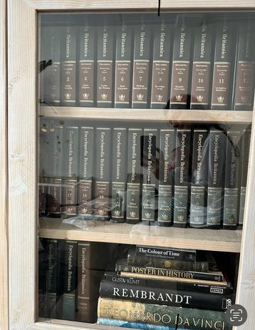 Complete set Encyclopaedia Britannica 15e editie 31 delen beschikbaar voor biedingen