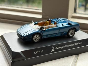 Lamborghini Diablo Roadster | detailcars | Mint/Boxed beschikbaar voor biedingen