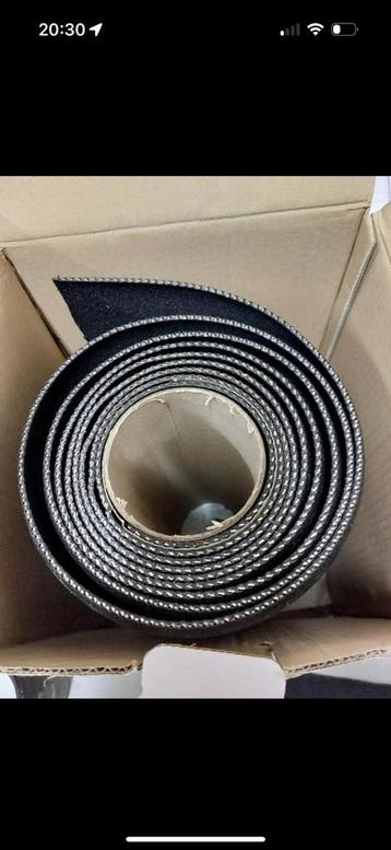 Ubiflex loodvervanger 30 cm breed, 375 cm lengte €90 beschikbaar voor biedingen