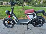 AGM Goccia zo goed al nieuw 611 km, Ophalen, Zo goed als nieuw, Elektrisch, Overige merken