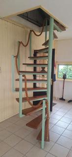 Vintage Spiltrap met Houten Treden en Touwleuning – Uniek, Doe-het-zelf en Verbouw, Ladders en Trappen, Ophalen, Gebruikt