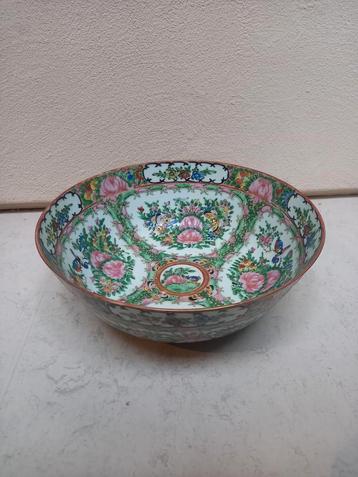 Grote Chinese kantonese famille rose medaillon schaal kom beschikbaar voor biedingen