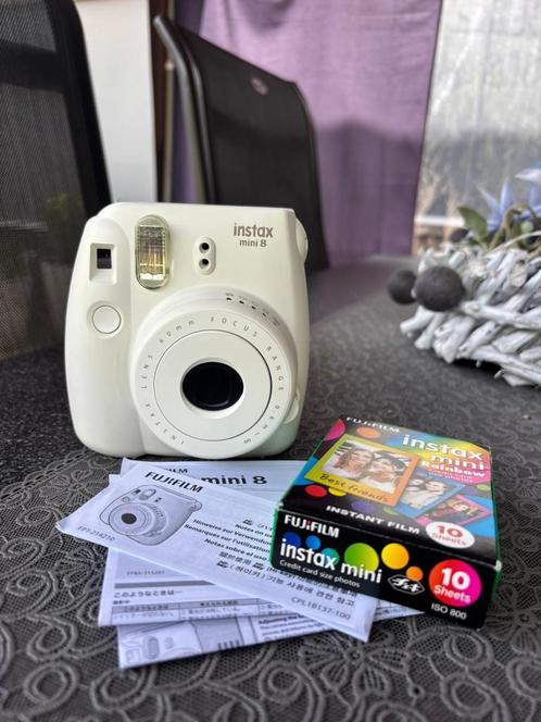 Fujifilm instax mini 8, Audio, Tv en Foto, Fotocamera's Analoog, Zo goed als nieuw, Polaroid, Fuji, Ophalen