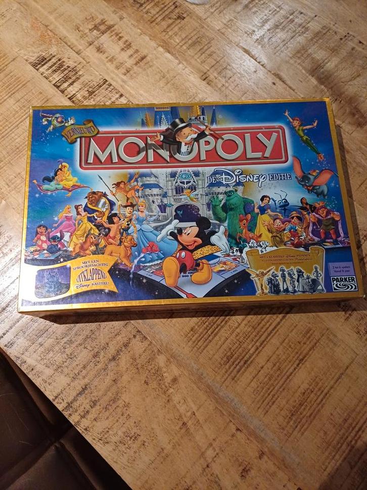 Monopoly Disney Editie - Leuk Bordspel!, Hobby en Vrije tijd, Gezelschapsspellen | Bordspellen, Zo goed als nieuw, Drie of vier spelers