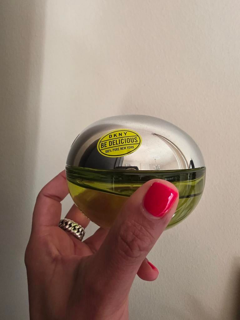 Zo goed als nieuw dKNY parfum appel geur, Ophalen, Zo goed als nieuw