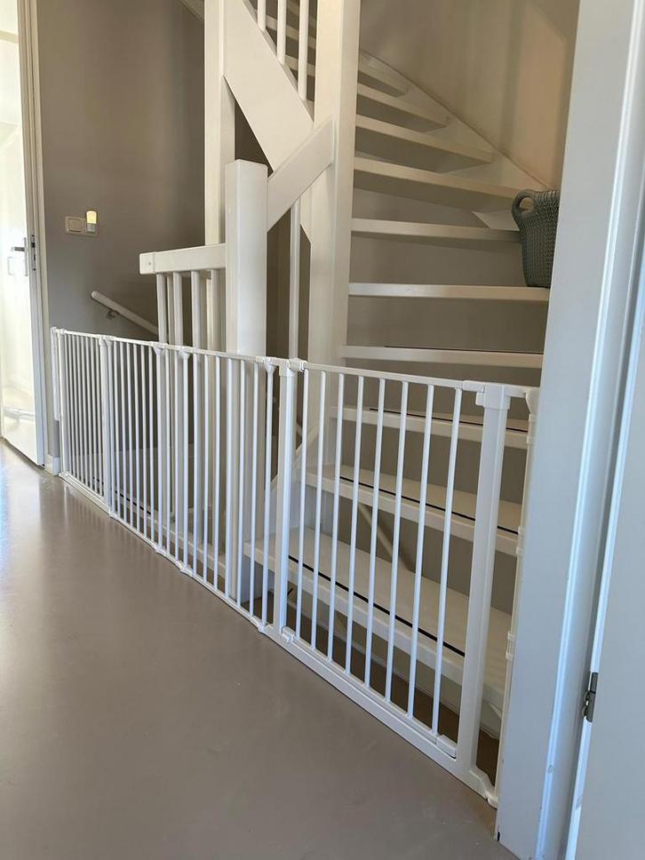 Traphekjes BabyDan flex op maat te maken, Kinderen en Baby's, Traphekjes, Zo goed als nieuw, Klemhekje, Metaal of IJzer, 115 cm of meer