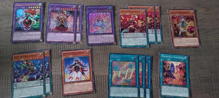 Yugioh Melodius engine, Hobby en Vrije tijd, Verzamelkaartspellen | Yu-gi-Oh!, Zo goed als nieuw, Speeldeck, Foil, Verzenden