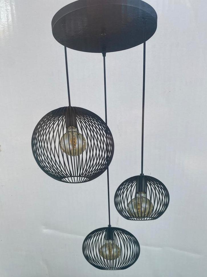Nikki suspension hanglamp - nieuw in doos, Huis en Inrichting, Lampen | Hanglampen, Zo goed als nieuw, Minder dan 50 cm, Metaal