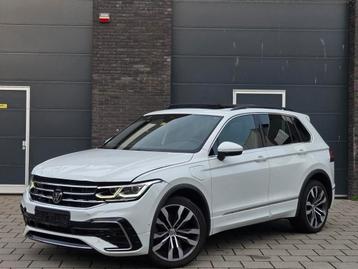 Volkswagen Tiguan 1.4etsi R-Line 245PK WIT Pano IQ 360° beschikbaar voor biedingen