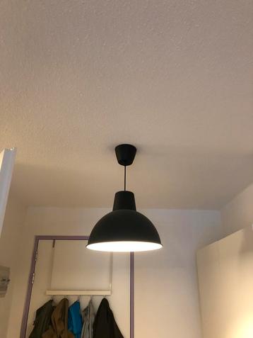 Hanglamp zwart beschikbaar voor biedingen