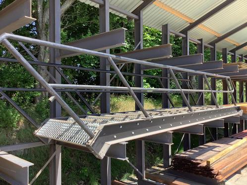 Metalen trap, Doe-het-zelf en Verbouw, Ladders en Trappen, Gebruikt, Trap, 4 meter of meer, Ophalen