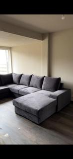 Grote hoekbank met chaise longue, Huis en Inrichting, Banken | Bankstellen, Gebruikt, Hoekbank, 300 cm of meer, Ophalen of Verzenden