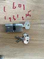 Cilinderslot met 3 sleutels merk Dom, Ophalen of Verzenden, Gebruikt, Overige materialen, Slot