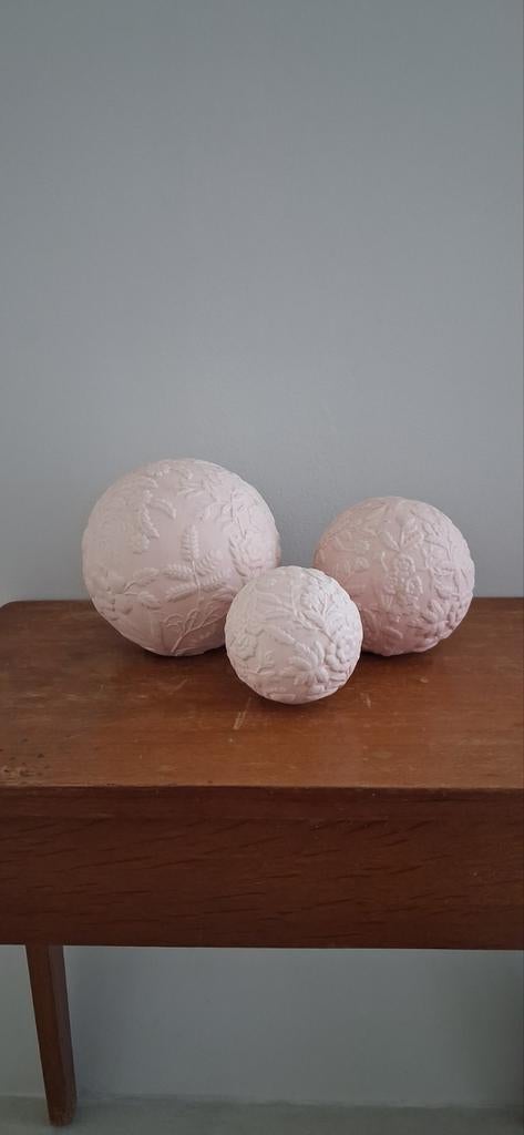 Brocante roze stenen decoratieballen., Ophalen of Verzenden, Roze, Vierkant