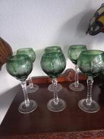 Set van 6 groene kristallen wijnglazen, Antiek en Kunst, Ophalen of Verzenden