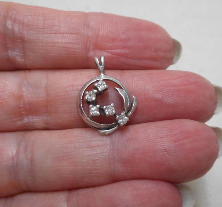 Zilveren vintage hanger met heldere steentjes nr.1454, Sieraden, Tassen en Uiterlijk, Kettinghangers, Zo goed als nieuw, Zilver