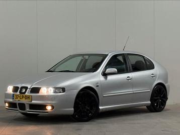 Originele Seat Leon 1.8 20VT 180PK TOPSPORT beschikbaar voor biedingen