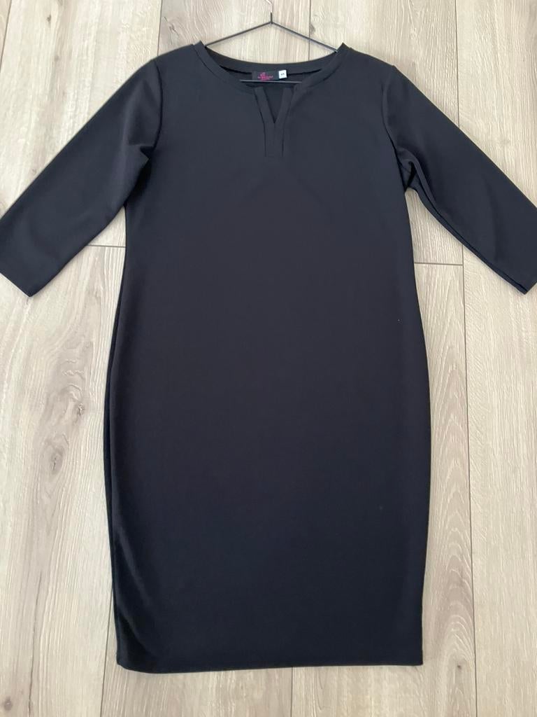 Savinni midi zwarte jurk s-36 nieuw, Kleding | Dames, Zwart, Nieuw, Ophalen of Verzenden, Knielengte