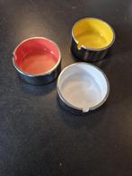 industrial design 3 asbakken japan '60-'70 Isamu Kenmochi, Boeken, Ophalen of Verzenden, Gelezen, Overige onderwerpen