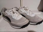 Puma maat 41, Kleding | Heren, Schoenen, Puma, Ophalen of Verzenden, Zo goed als nieuw, Wit