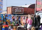 2 hoekkramen – Ijhallen vlooienmarkt – 19 & 20 juli., Tickets en Kaartjes, Drie personen of meer