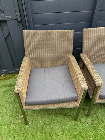 Rieten Tuinstoelen - Heerlijk Zitcomfort! beschikbaar voor biedingen