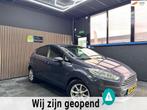 Ford Fiesta 1.0 EcoBoost Titanium Airco Led keyless Dealeron, Voorwielaandrijving, Euro 5, Gebruikt, Zwart
